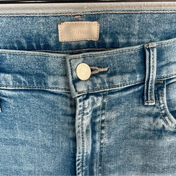 MOTHER The Hustler Ankle Chew Jeans Denim Drinking By the Pool Women’s 32 - Picture 6 of 14